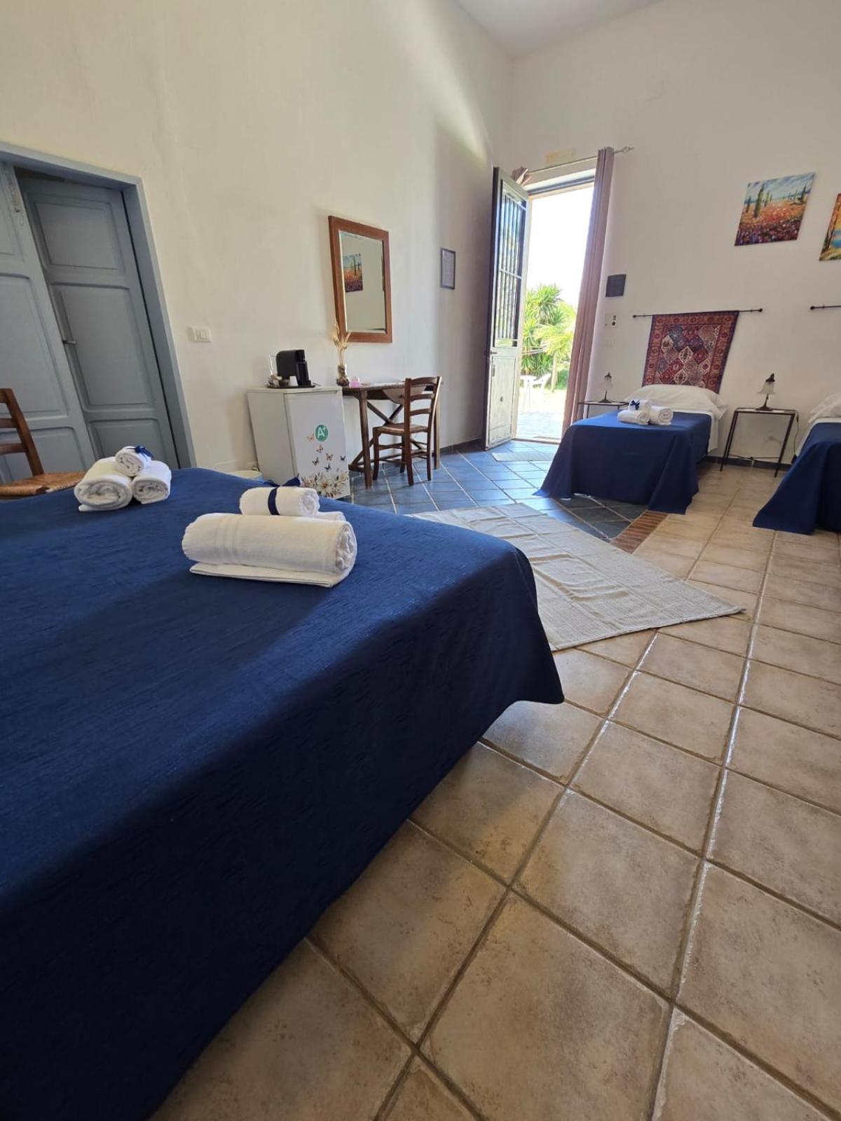 B&B Casa Cavarra Portopalo Di Capo Passero Eksteriør bilde